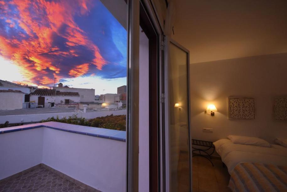 Lucainena de las Torres Hotel Montesion Luz Del Desierto מראה חיצוני תמונה